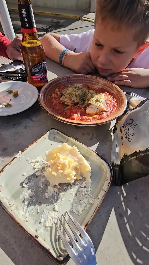 Maja Klepuszewska_Taberna La Parrala · Bar de Tapas y Restaurante_Palma del Condado La_review