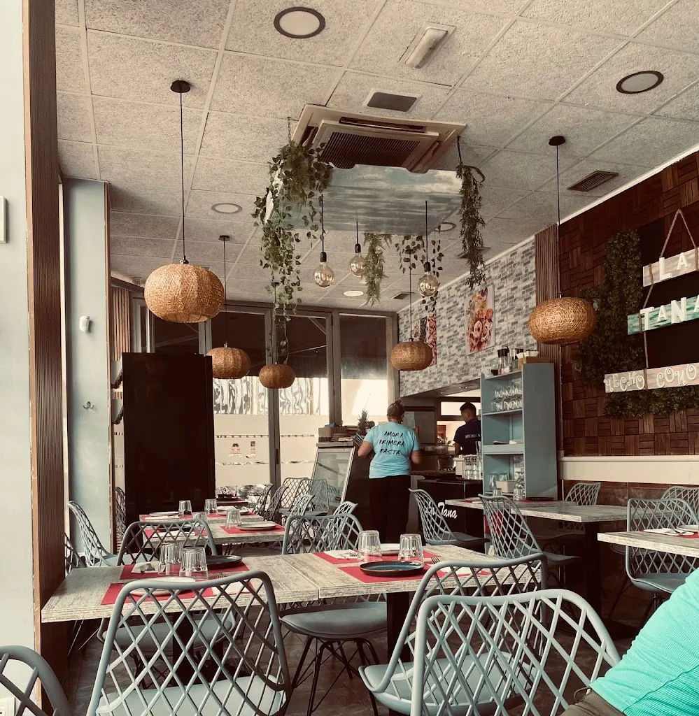 La Tana Restaurante restaurant in Benidorm