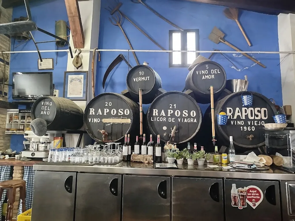 Rubén Núñez Díaz_La Esencia. Antigua Bodeguita de los Raposo_Moguer_review