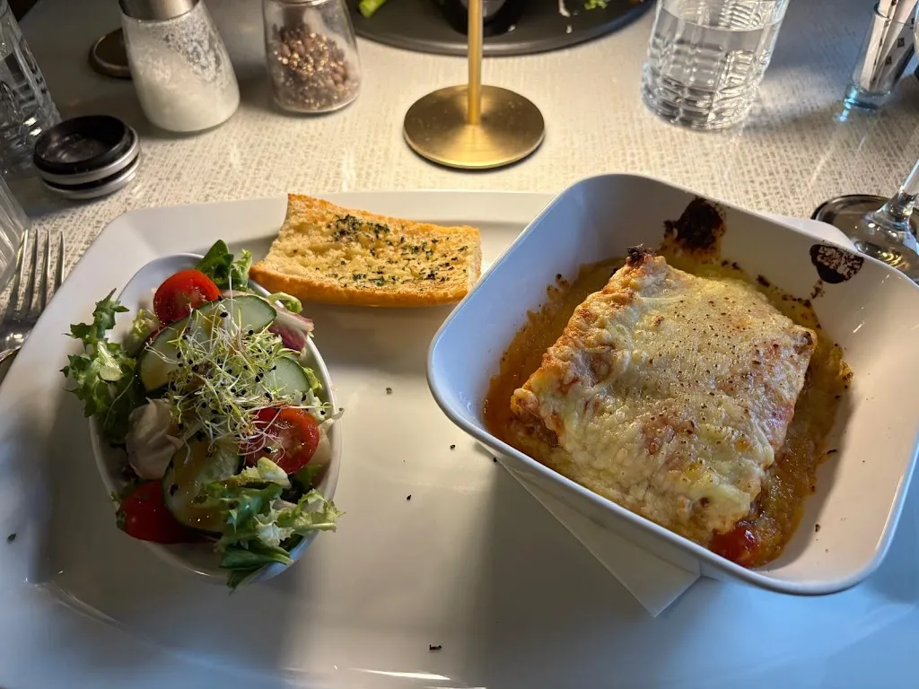 John Keyes_Amigos Restaurant & Roof Terrace_Benidorm_review