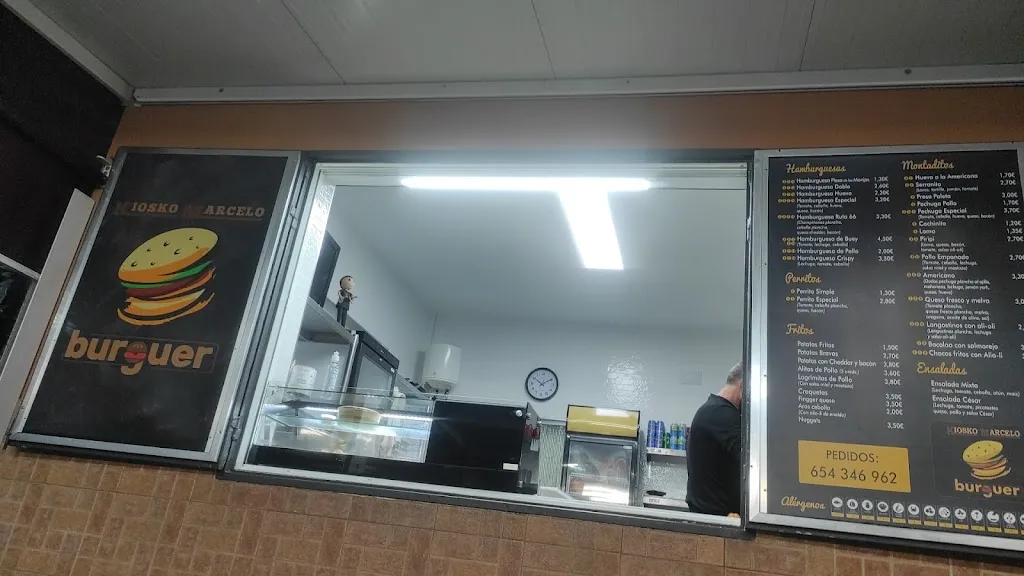 Kiosko Marcelo Burguer_Moguer_slider_image_2