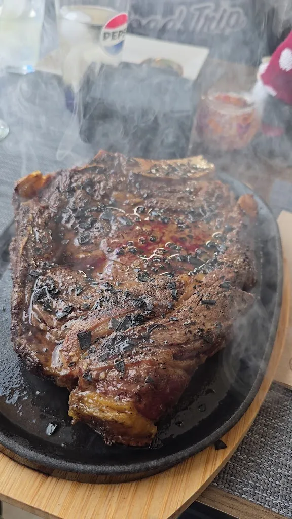 navid ghannad_Restaurante Braseria la Bella_Lepe_review