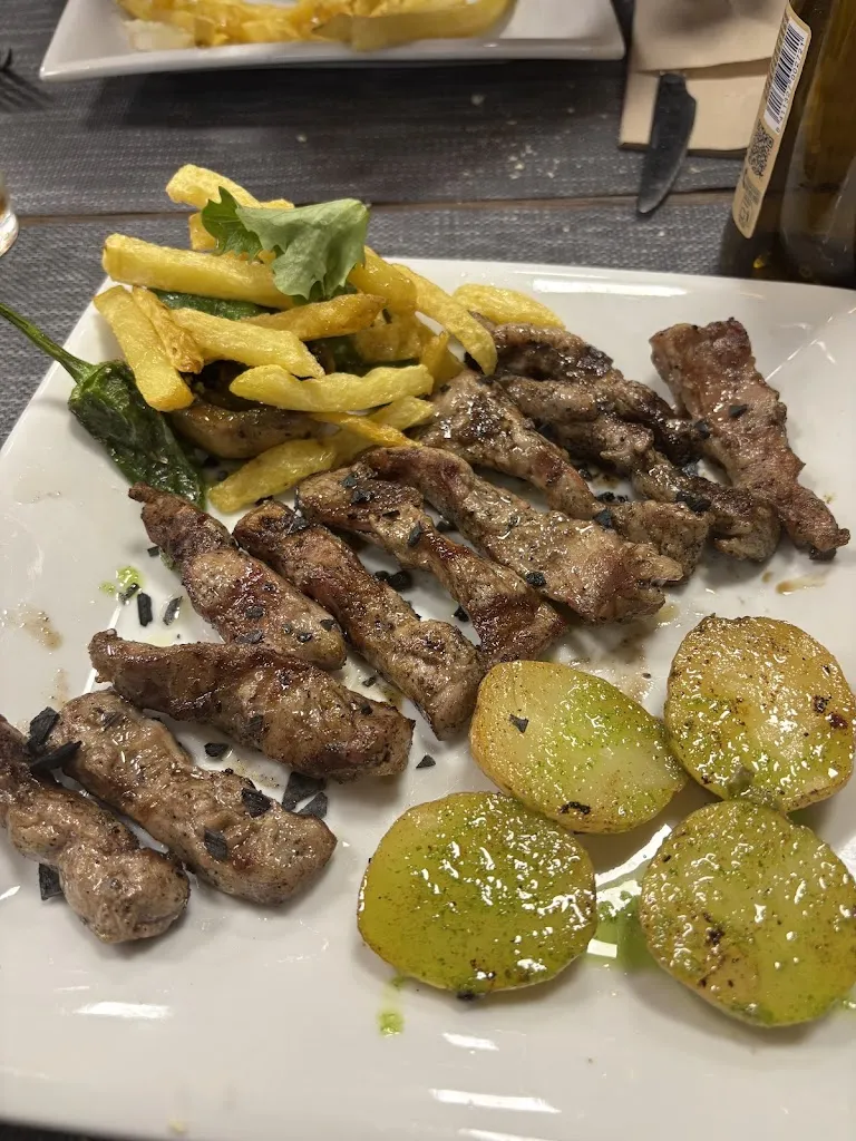 Restaurante Braseria la Bella_Lepe_slider_image_2