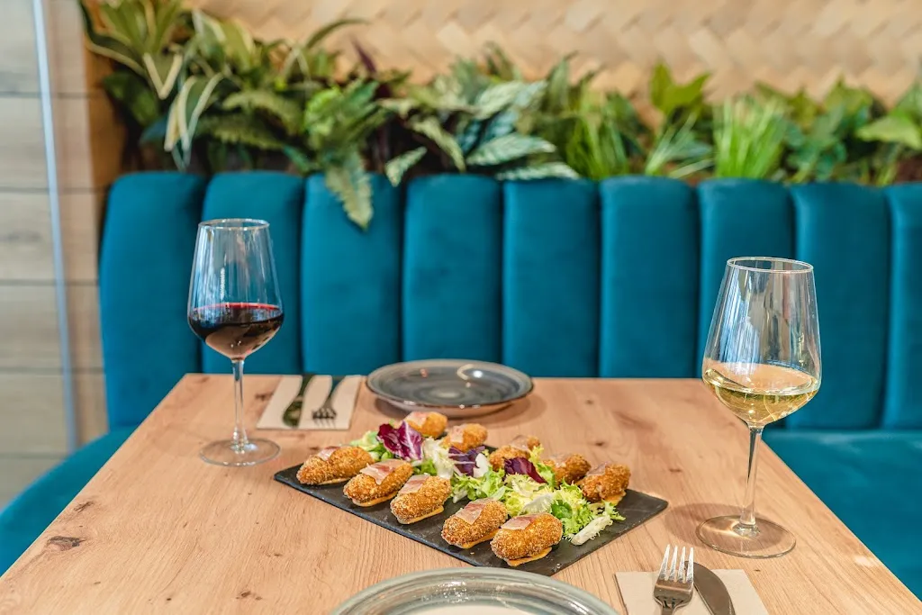 SUR BaRestaurante_Lepe_slider_image_2