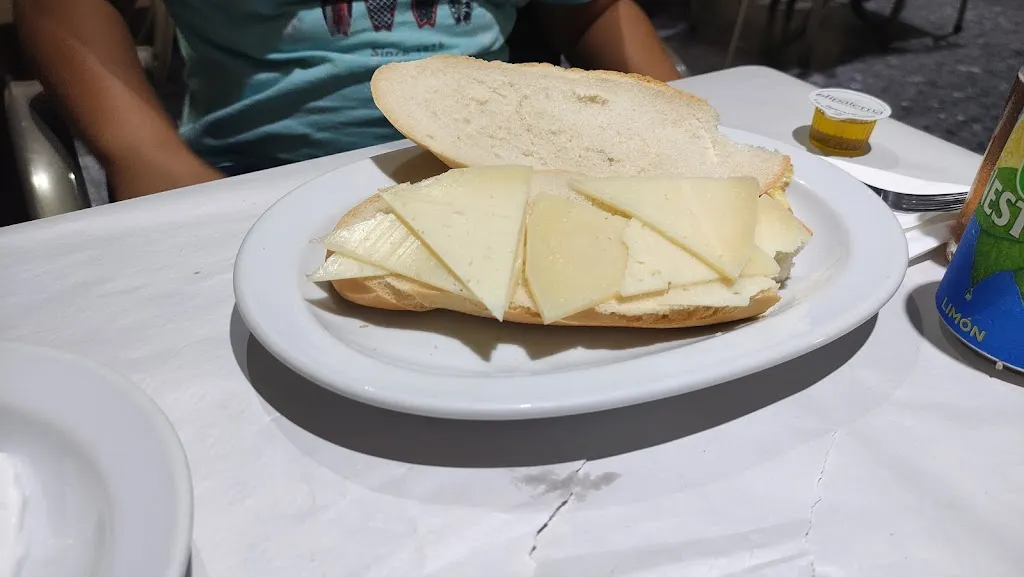 Menu_Restaurante Cachito_Lepe_immagine_8