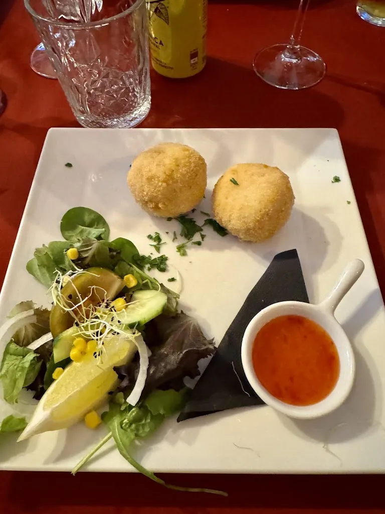 adele Hamilton_Ians' Restaurant_Benidorm_review