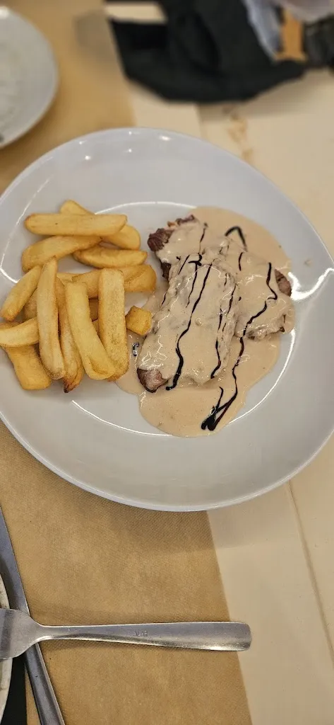 Traviexo restobar_Lepe_slider_image_3