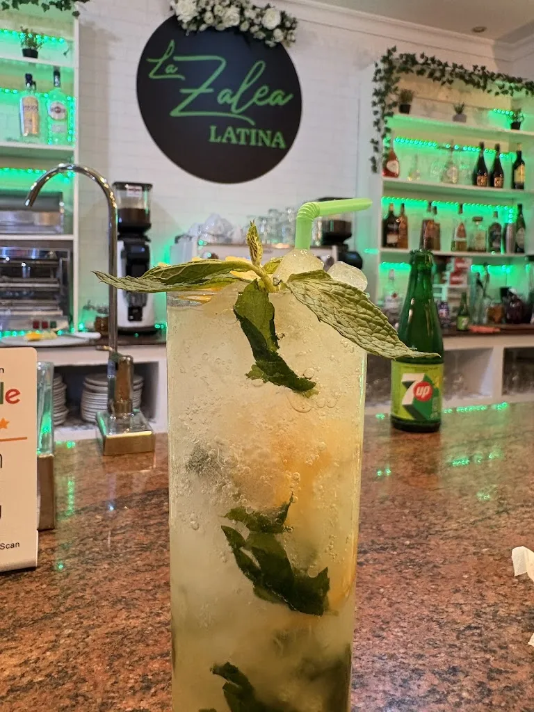 La zalea Latina_Lepe_slider_image_3