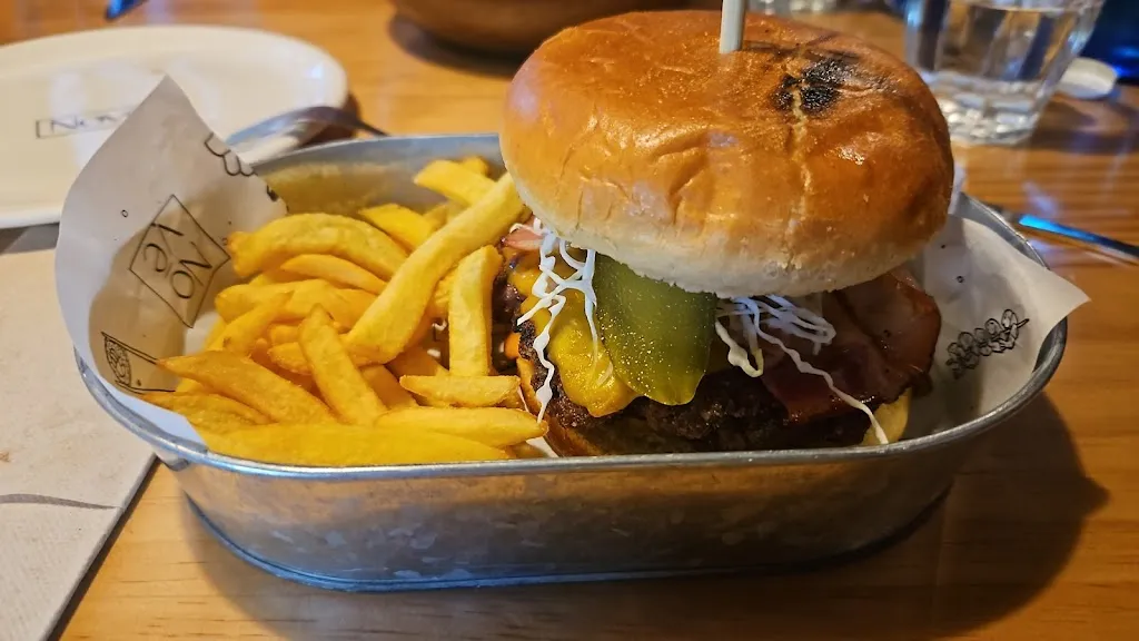 Nové Gastrobar_Lepe_slider_image_2