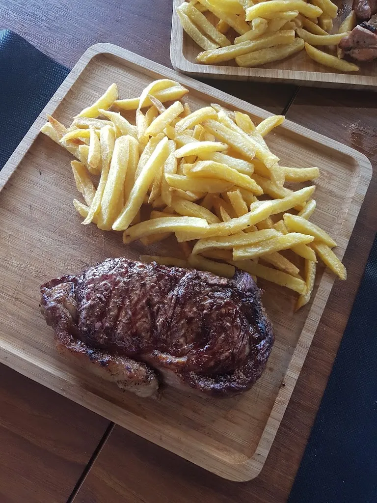 Menu_umoo Grill Beach_Benidorm_image_8