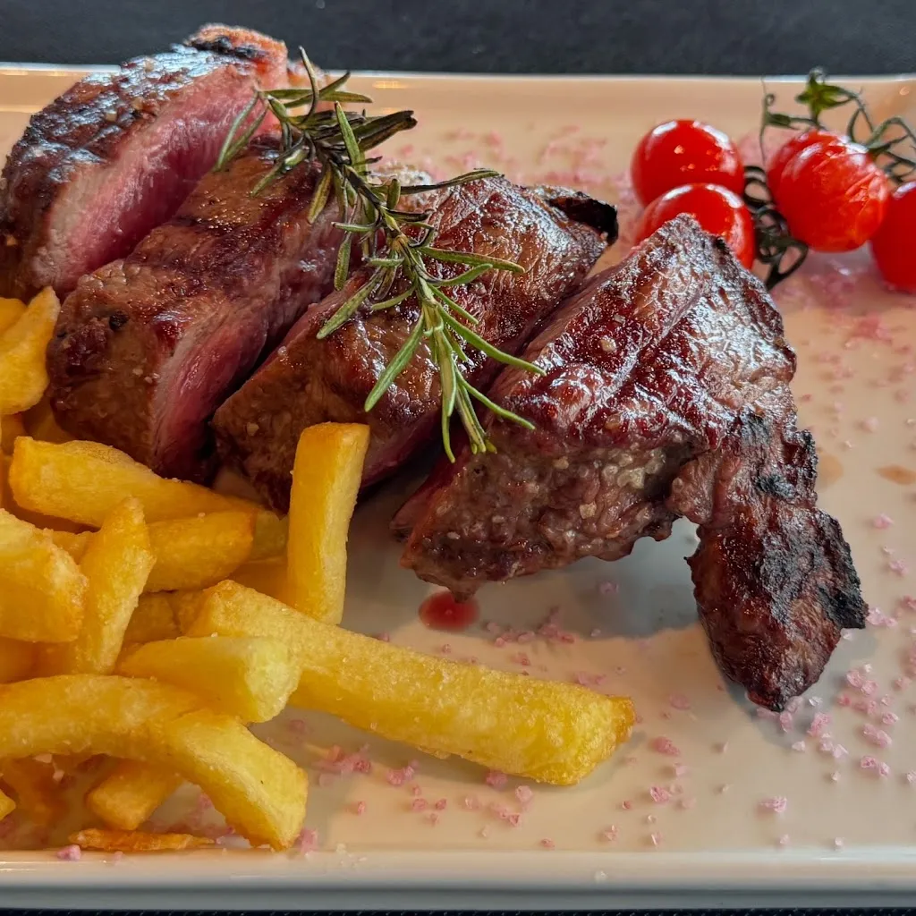 umoo Grill Beach_Benidorm_slider_image_3