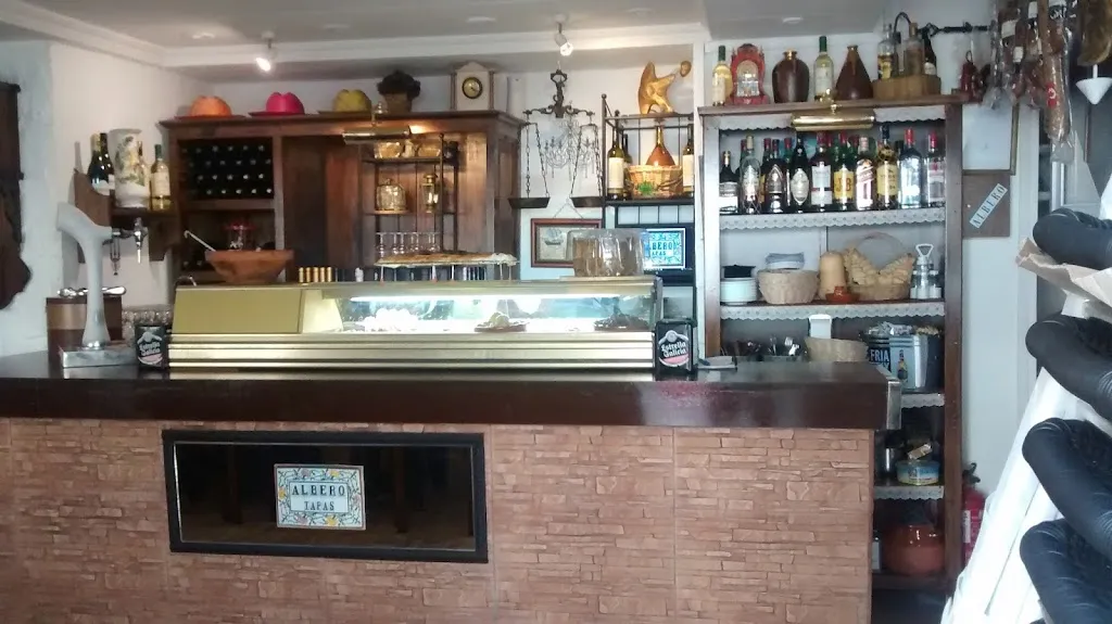 RESTAURANTE ALBERO TAPAS restaurant in Isla Cristina