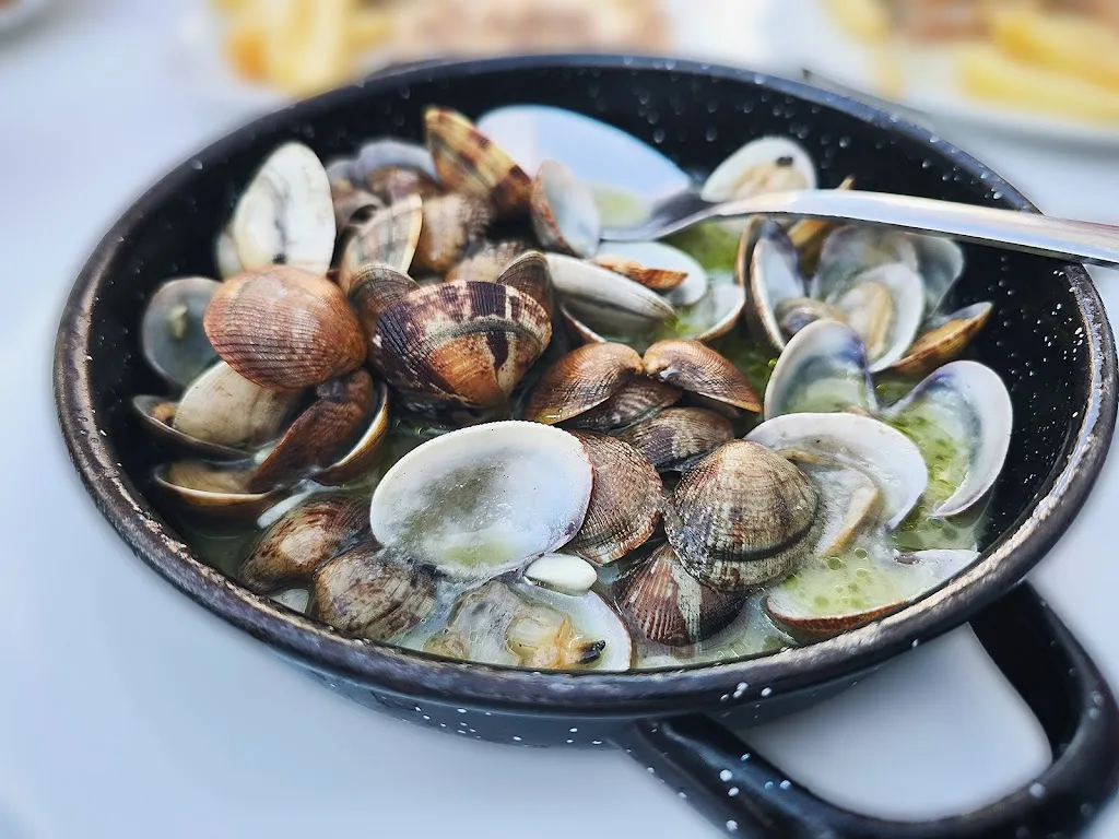 Bar El Rincón del Gallúo_Isla Cristina_slider_image_3