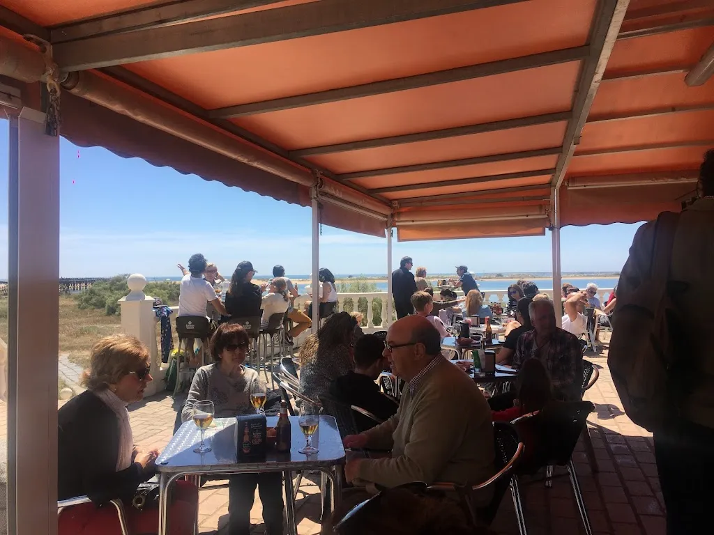 Félix C Liberato_Quiosco El Mirador Goyo_Isla Cristina_review