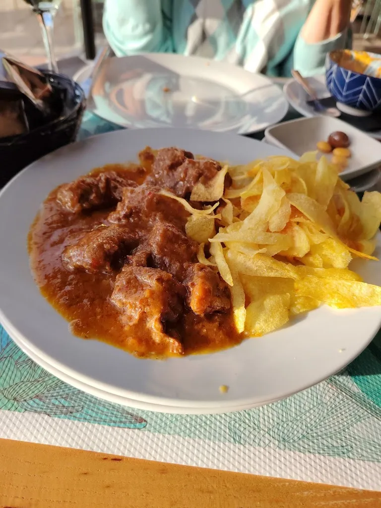 zhyrhab Amadeo_El Amarre_Isla Cristina_review