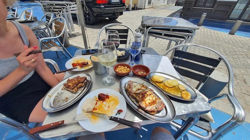 Aleksandra Topolska_Bar Restaurante el Barra_Isla Cristina_review