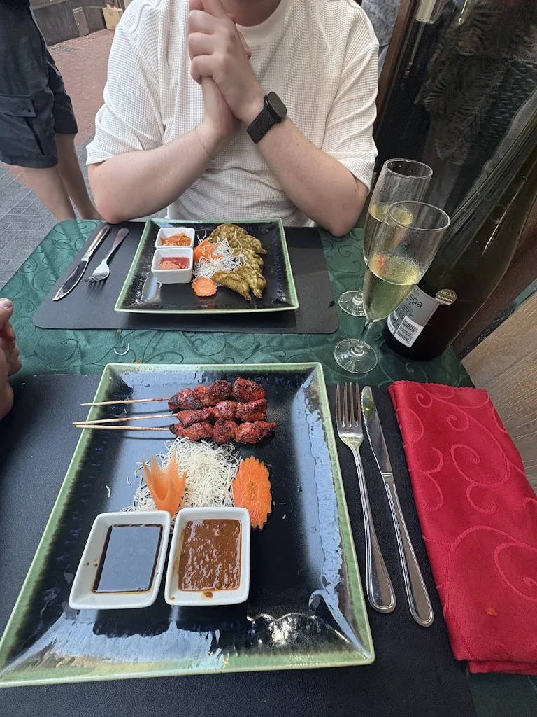 Tom Toner_Restaurante Sherpa Asiático_Benidorm_review