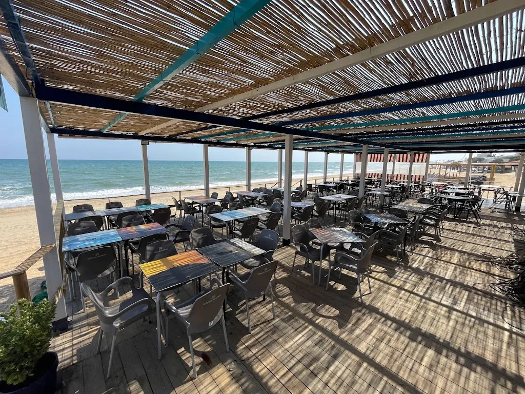 CHIRINGUITO SALITRE restaurant in Isla Cristina