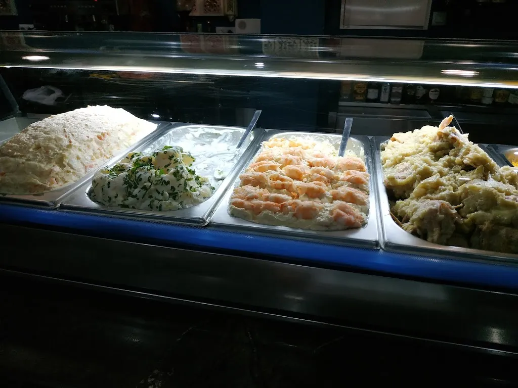 Bar Cafeteria El Tronio_Rociana del Condado_slider_image_3