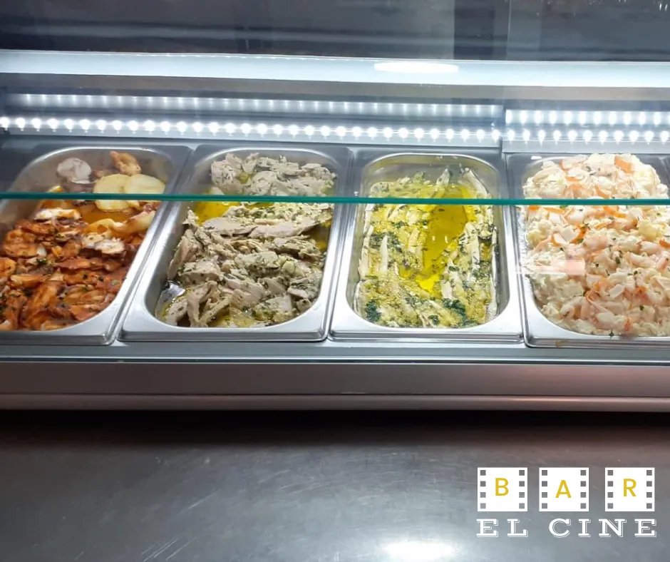 Bar El Cine restaurant in Rociana del Condado