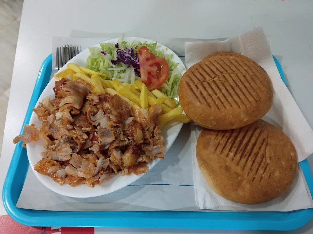 Restaurante Kebab Pakistaní_Rociana del Condado_slider_image_3