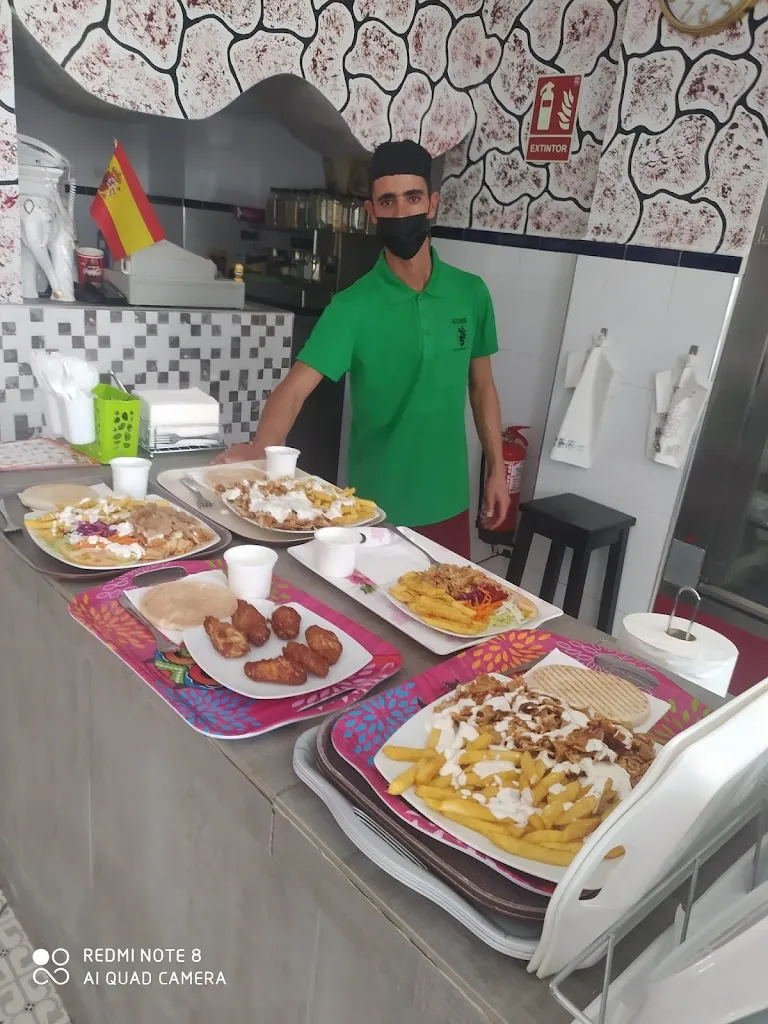 Kebab san bartolomé de la torre restaurant in San Bartolomé de la Torre