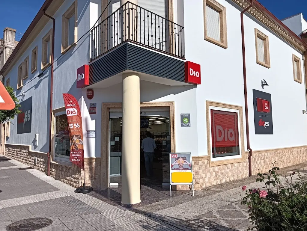 Supermercados Dia restaurant in Santa Olalla del Cala