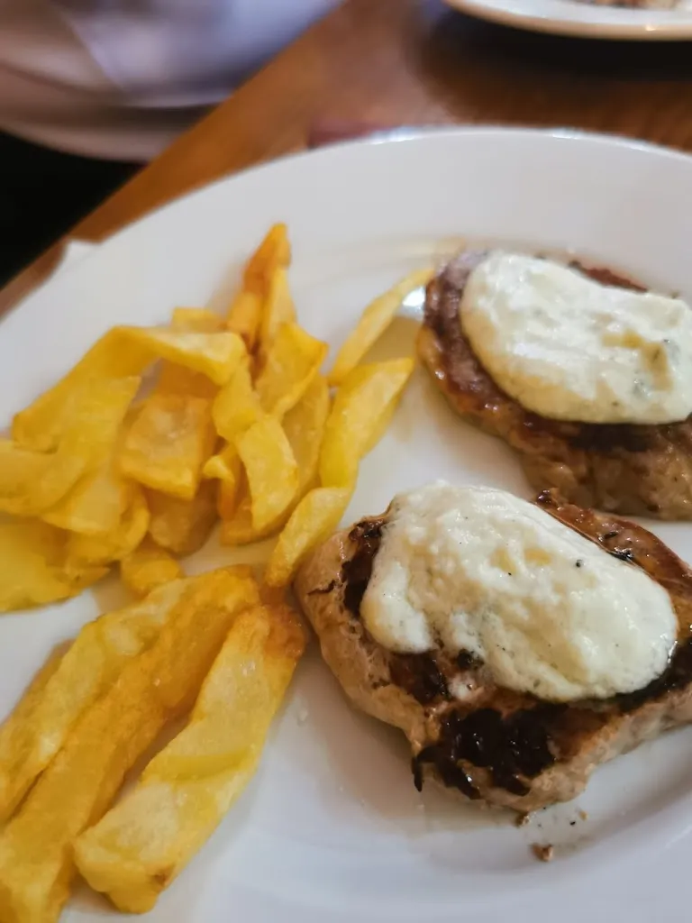 Rosa GG_Bar La Parada_Villanueva de las Cruces_review