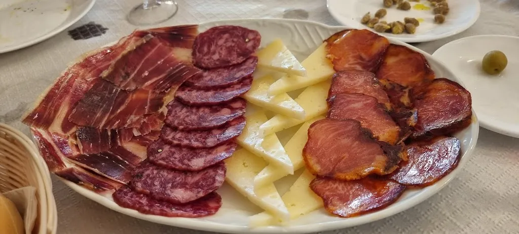 Menu_Bar Colón_Villalba del Alcor_image_4