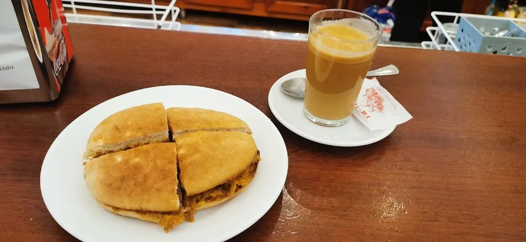 Menu_Bar Colón_Villalba del Alcor_image_6