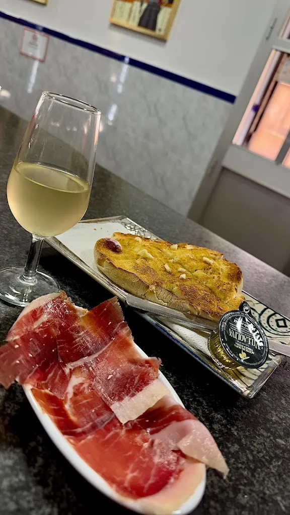 Menu_Bar Dos Puertas_Villarrasa_image_7