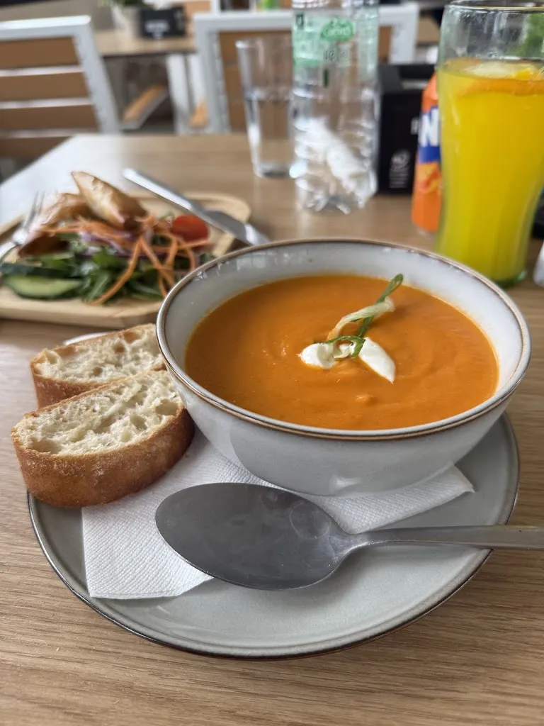 Gonçalo Gomes_La Vista_Benitachell/Poble Nou de Benitatxell el_review