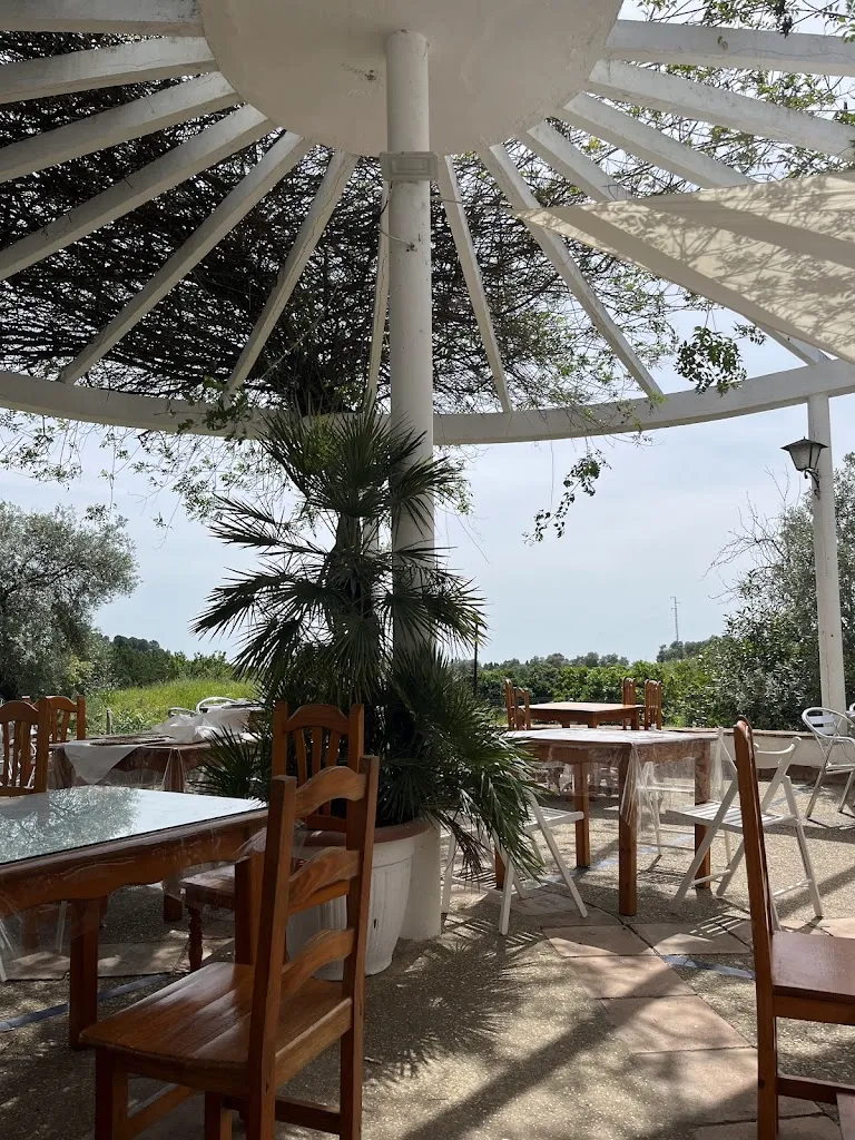 Bar restaurante Aljibe restaurant in Zalamea la Real