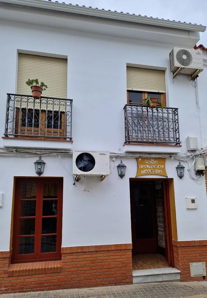 juan carlos Rias Altas_Peña taurina Zalamea la Real_Zalamea la Real_review