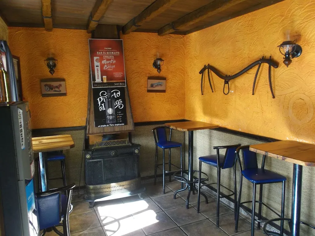 Pub El Quemaito restaurant in Zalamea la Real