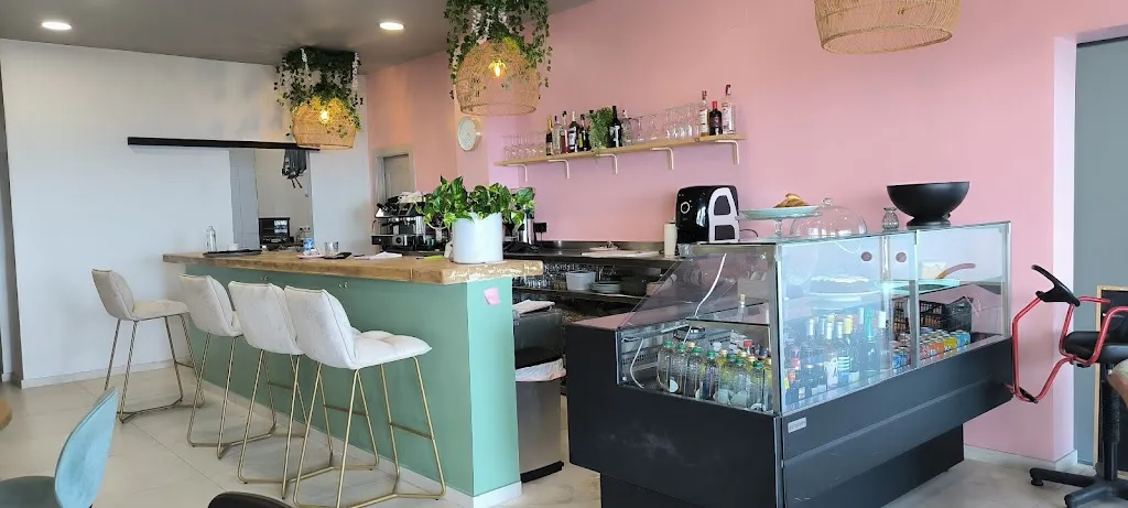 PURE KITCHEN restaurant in Benitachell/Poble Nou de Benitatxell el