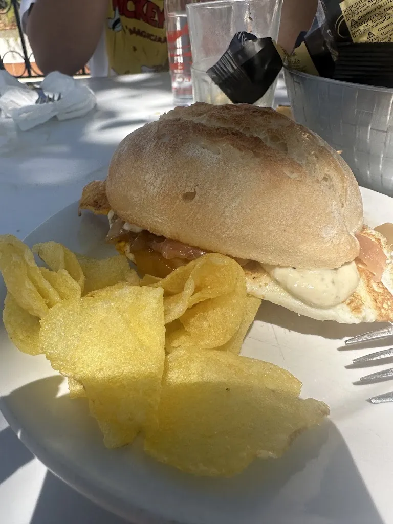 raquel dominguez rivero_Bar Los Amigos_Zalamea la Real_review