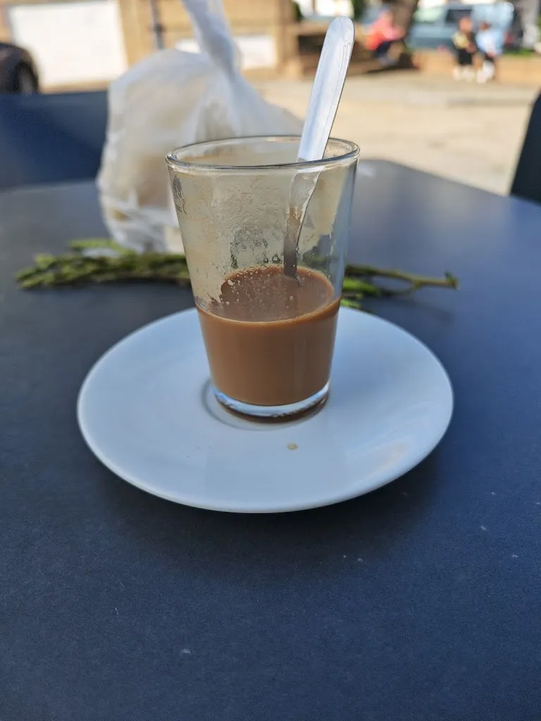 Philipp Vogt_Bar Cafetería El Pilar_Zalamea la Real_review