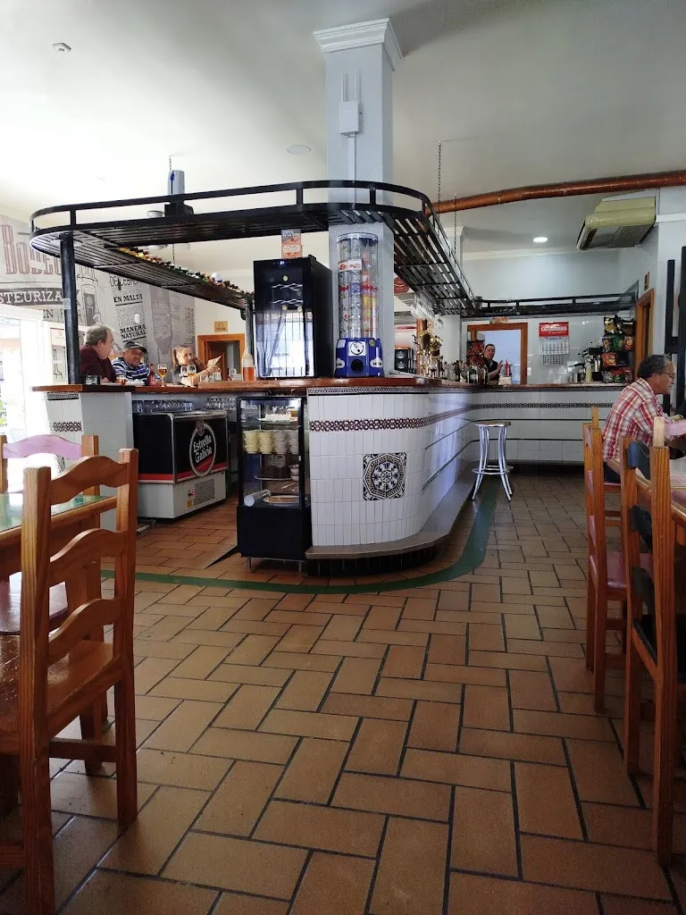 Jose Manuel Torres Gomez_Casa Hermanos Ferrera Alos_Villanueva de los Castillejos_review