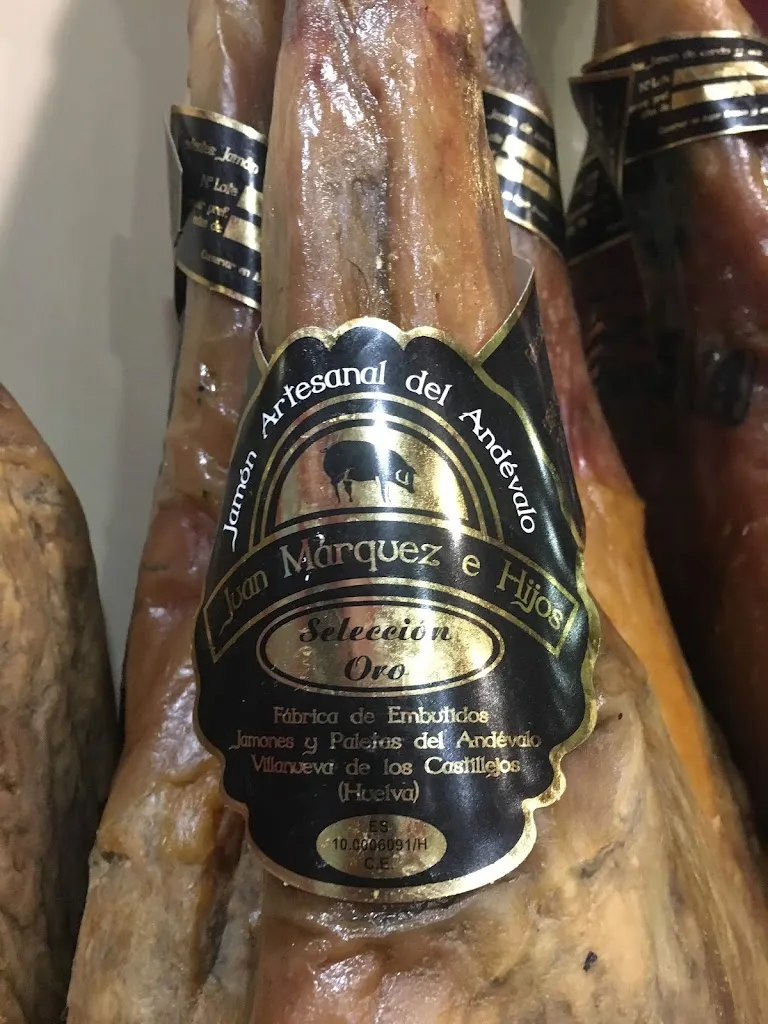 Jamones Juan Marquez e Hijo S.L._Villanueva de los Castillejos_slider_image_3