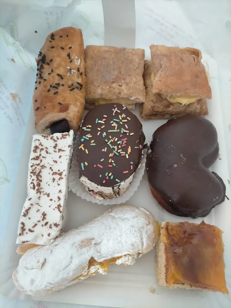 Menu_Cafeteria- Pasteleria La Miloja_Villanueva de los Castillejos_image_4