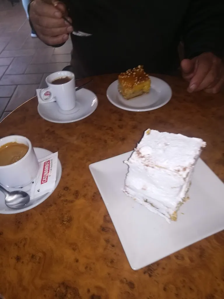 Menu_Cafeteria- Pasteleria La Miloja_Villanueva de los Castillejos_image_9