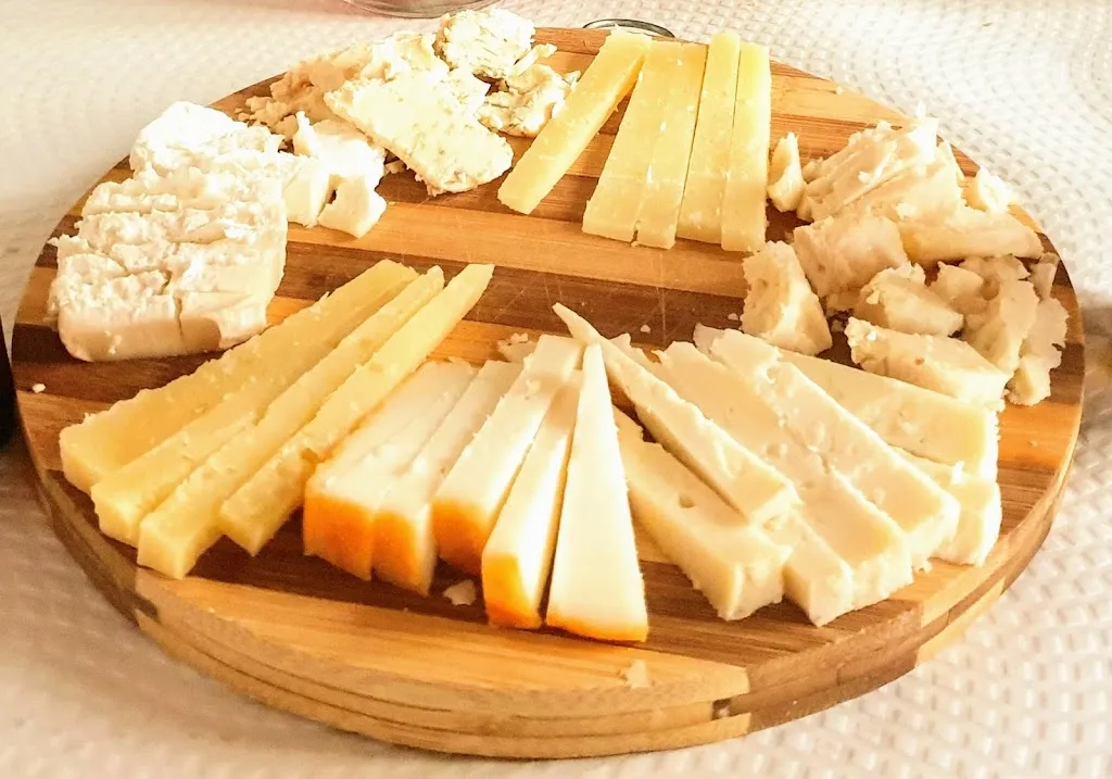 Menu_Restaurante Casa Revoltillo_Villanueva de los Castillejos_image_4