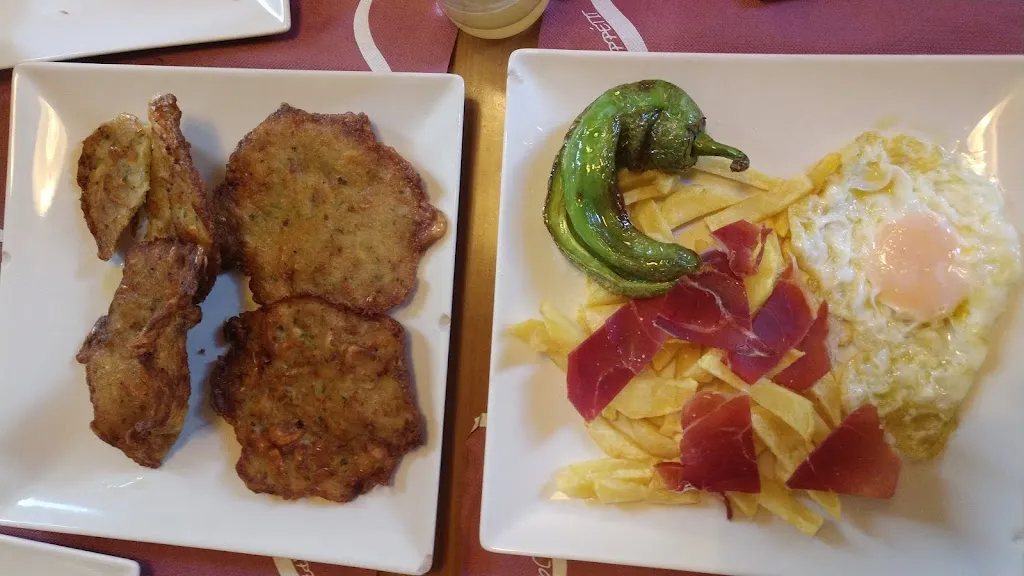 Restaurante Casa Revoltillo_Villanueva de los Castillejos_slider_image_3