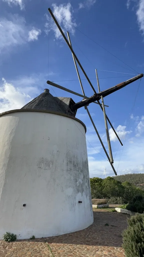 Los Molinos de El Almendro_Villanueva de los Castillejos_slider_image_1