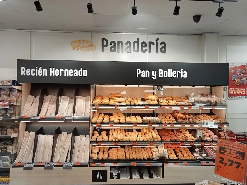 Supermercados Dia_Villanueva de los Castillejos_slider_image_3