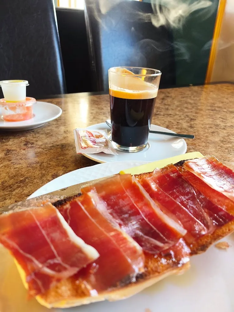 Restaurante El Trocadero Parque_Valverde del Camino_slider_image_3