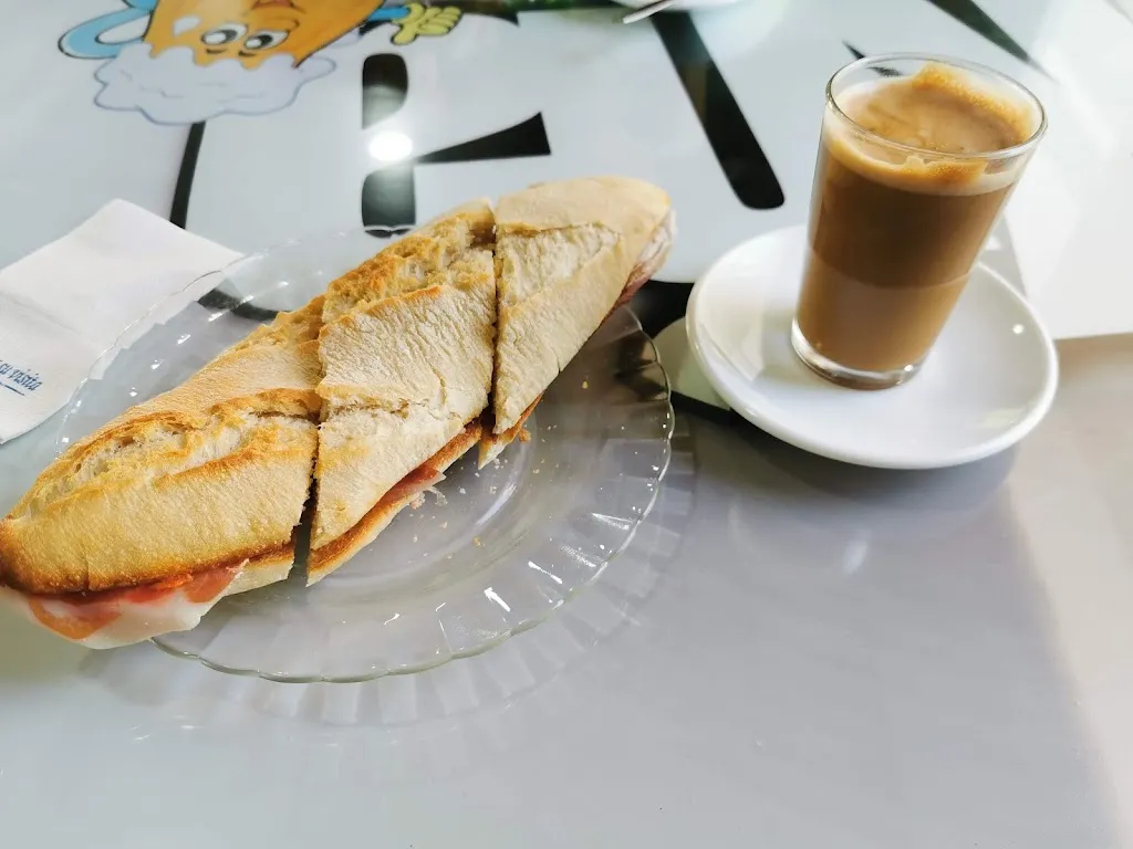 Menü_Restaurante Cerveceria la Kña_Valverde del Camino_Bild_6