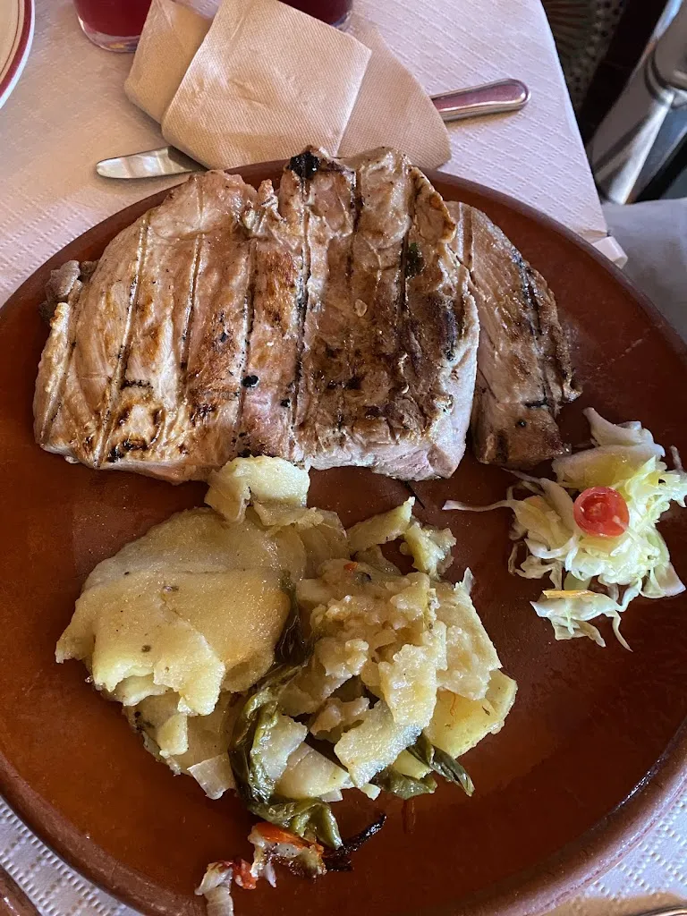 Stela Martin Chicano_Rest. - Mesón El Pinar_Valverde del Camino_recensione