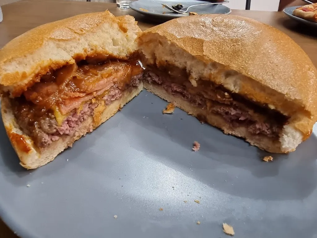 Menu_Bar Hamburguesería Florida_Valverde del Camino_image_8